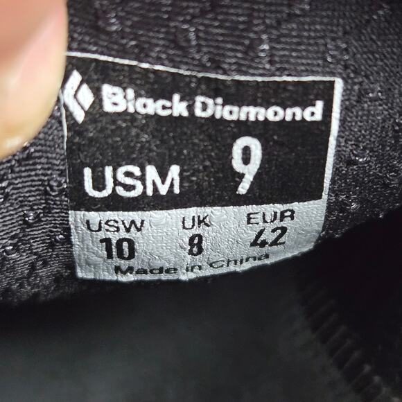 Black Diamond Mens 9 Momentum Lace Climbing Shoe Black Gray Athletic Performance - Picture 14 of 14